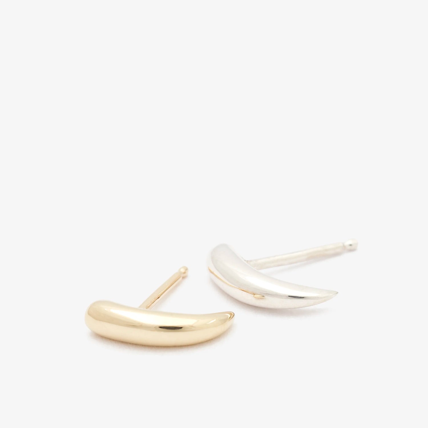 Tiny Talon Stud